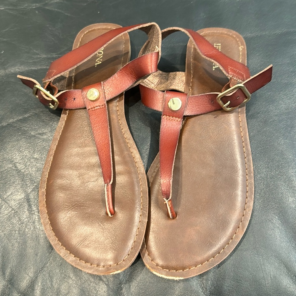 Brown Sandals W 9.5